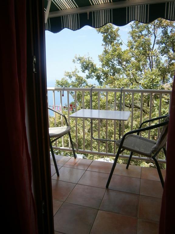 Studios Peric Sveti Stefan Exterior foto