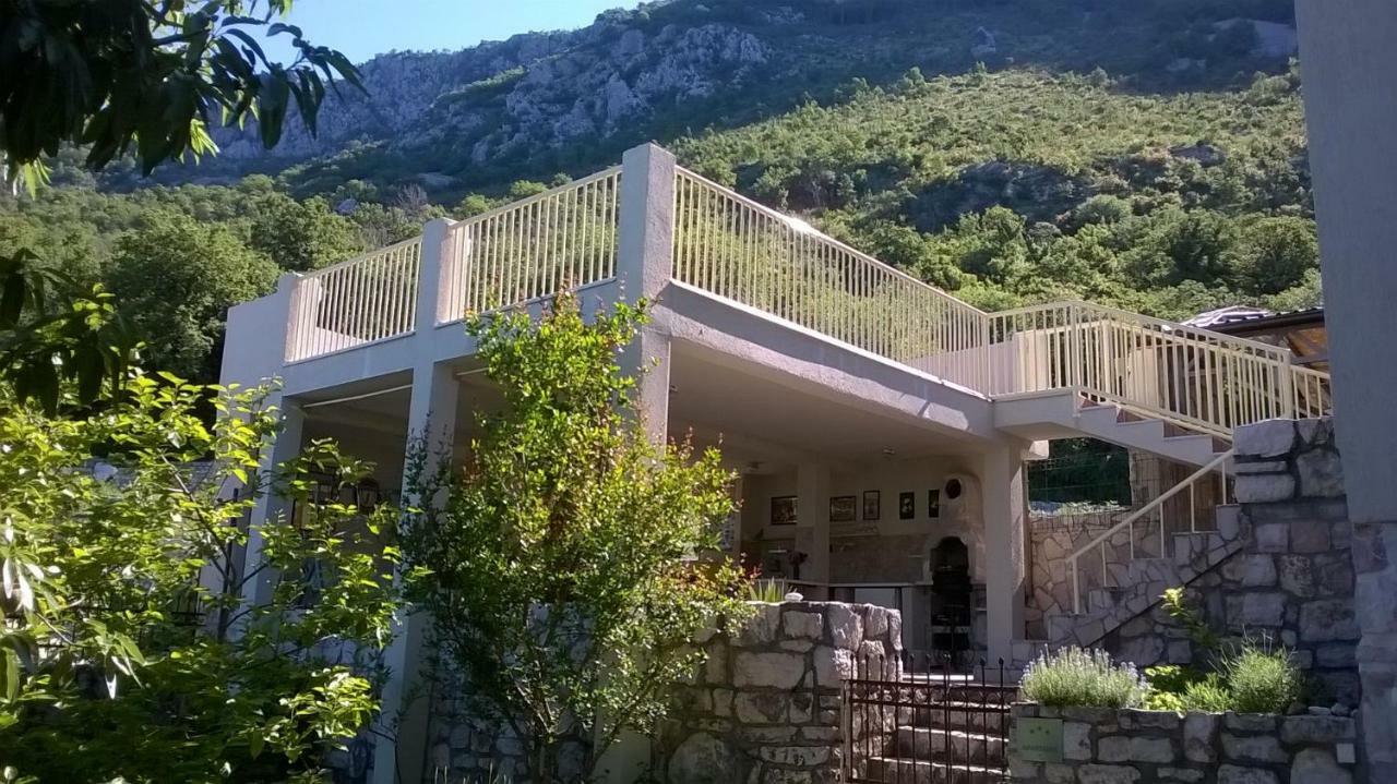 Studios Peric Sveti Stefan Exterior foto